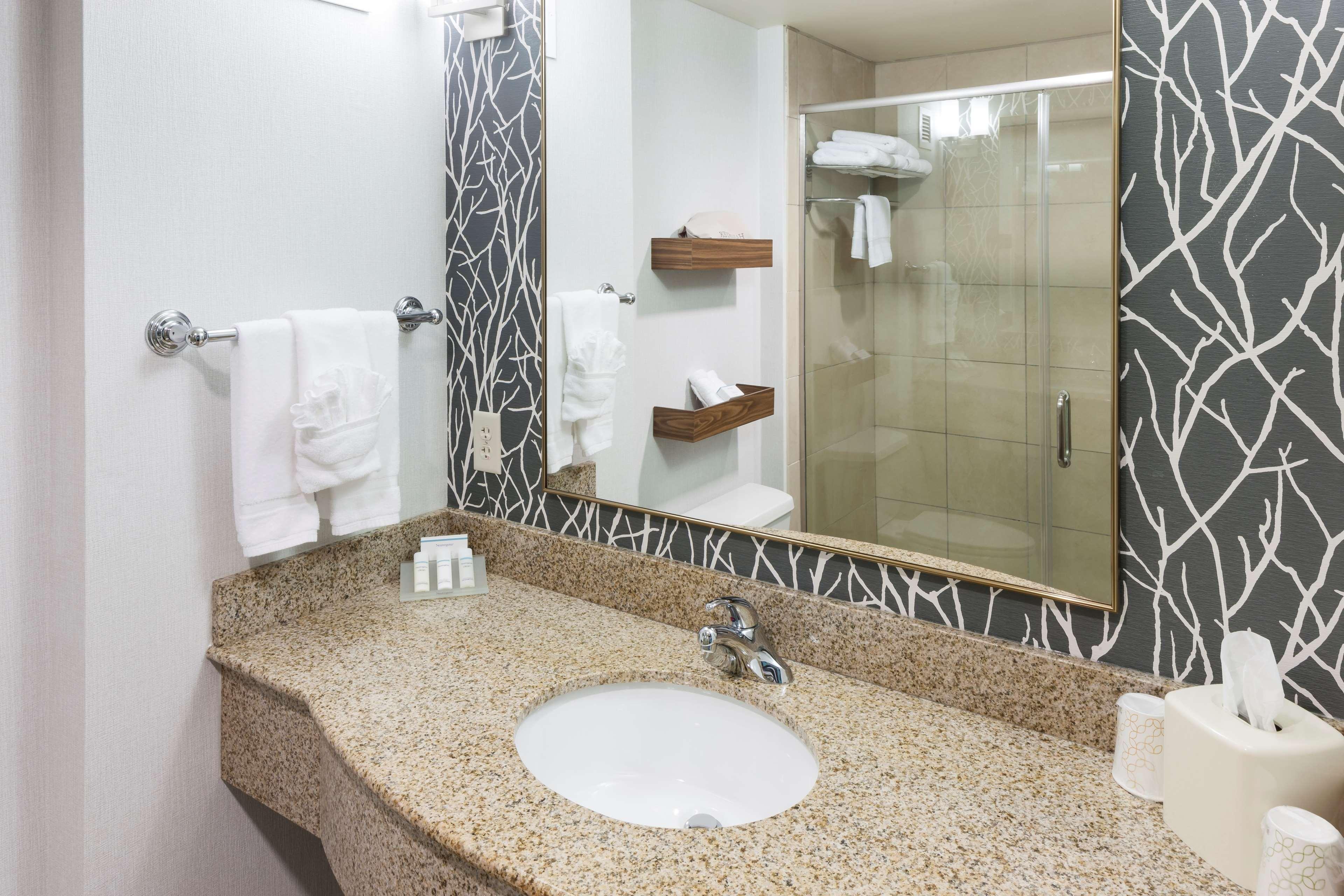 Hilton Garden Inn Austin North מראה חיצוני תמונה