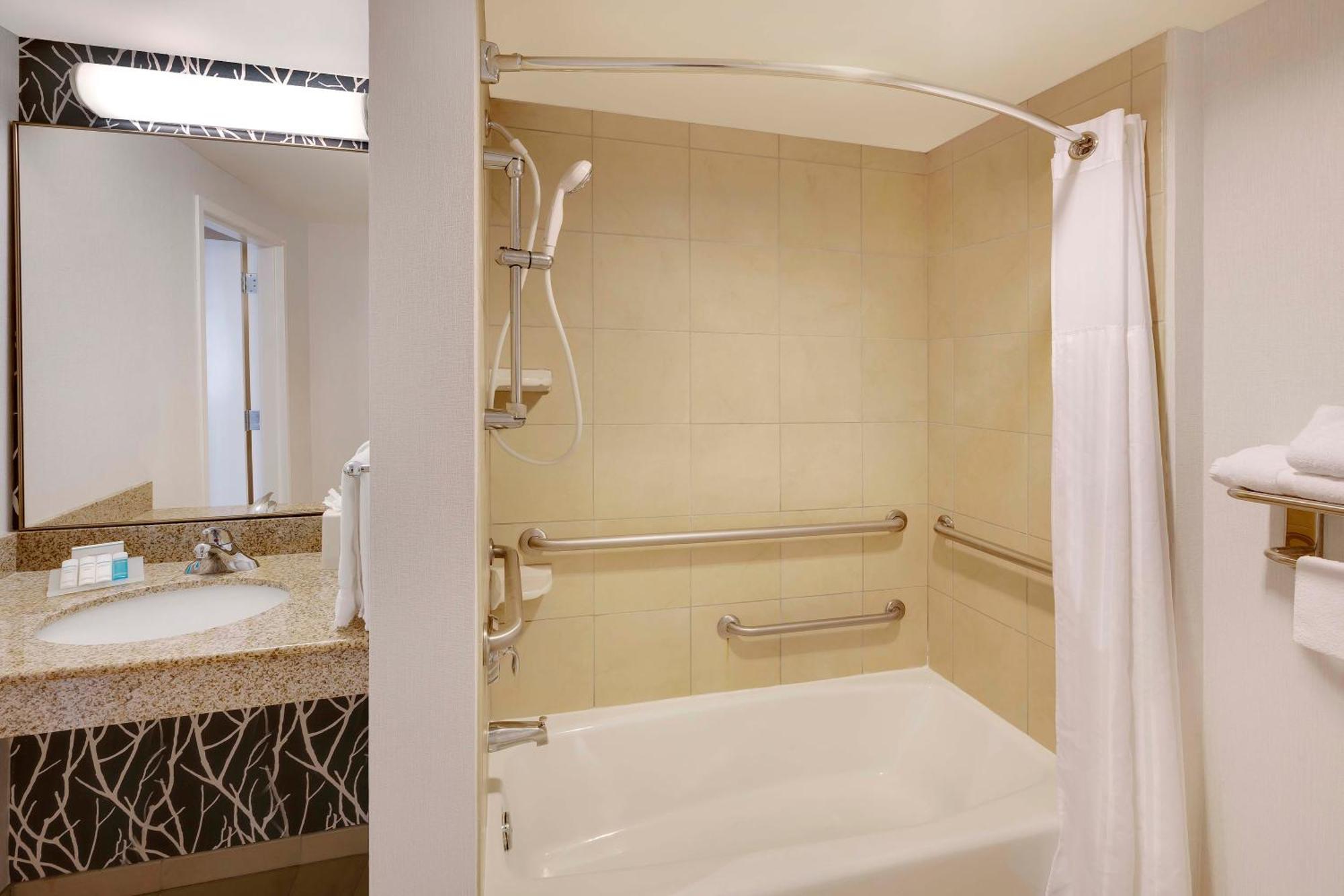 Hilton Garden Inn Austin North מראה חיצוני תמונה