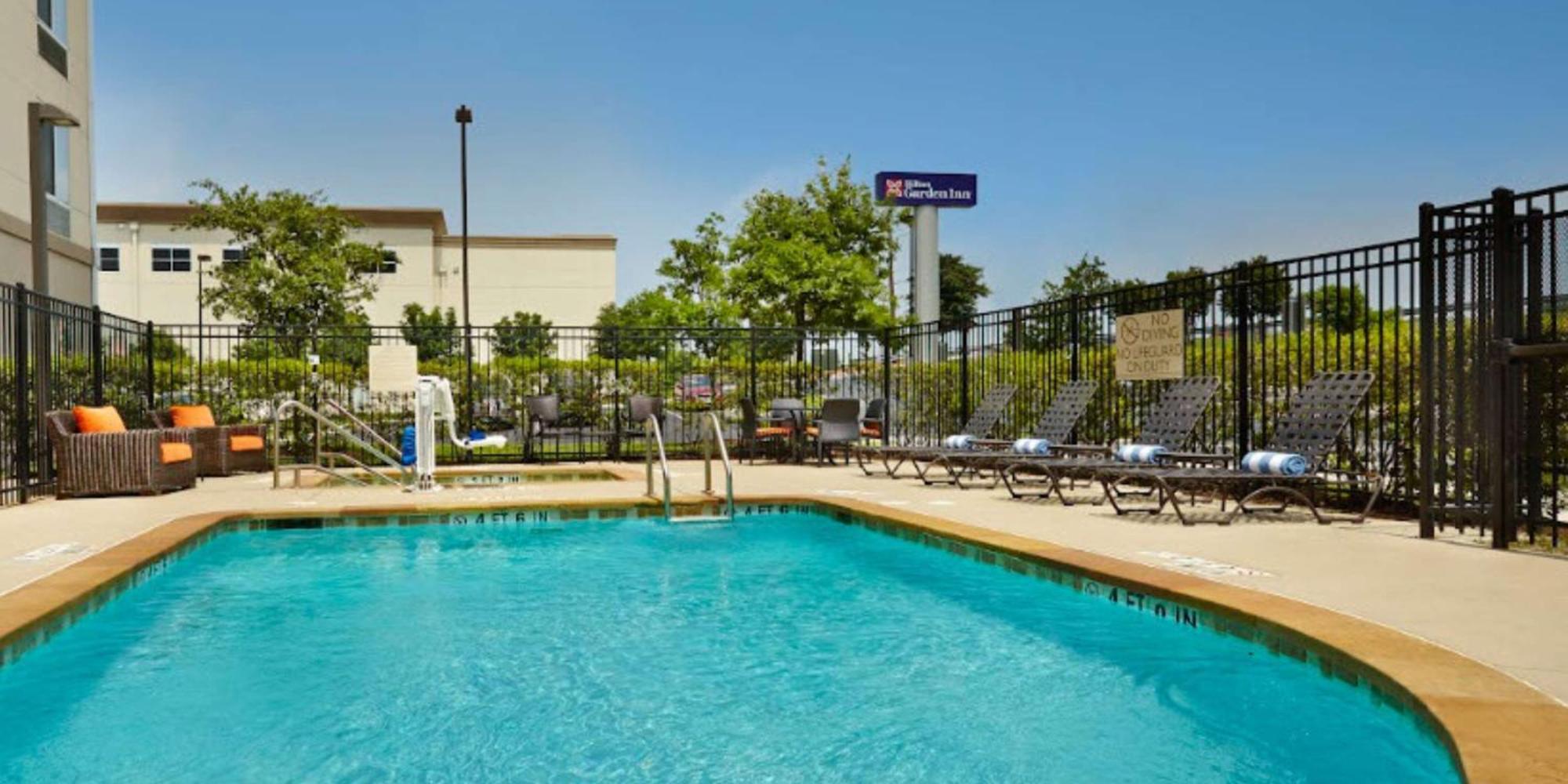 Hilton Garden Inn Austin North מראה חיצוני תמונה